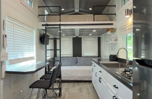 Johnson City Other | Cozy tiny home—stay small & relax big