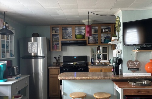 Moultonborough Cottage | Cozy two bedroom cottage on Lake Winnipesaukee! BREATH TAKING SUNSETS