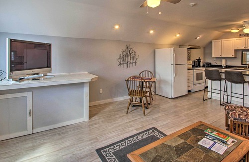 East Wakefield Apartment | Cozy & Updated Apt Near Lake Winnipesaukee!