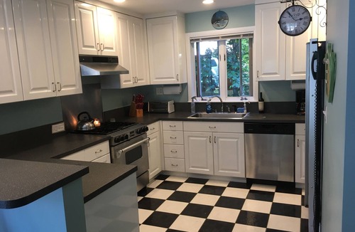 Wilmington House | Cozy Vermont home for your Summer and Fall getaway