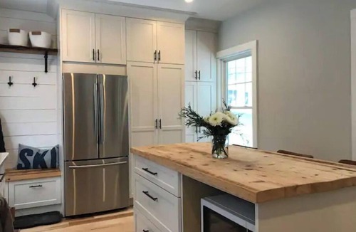 Stowe Cottage | Cozy Village Cottage - Walk to Village/Bike Path