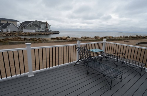 Morgan Point House | Cozy, year round beach cottage just steps to the water