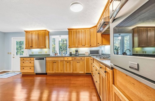 Oberlin House | Crafting Retreat House in the Woods