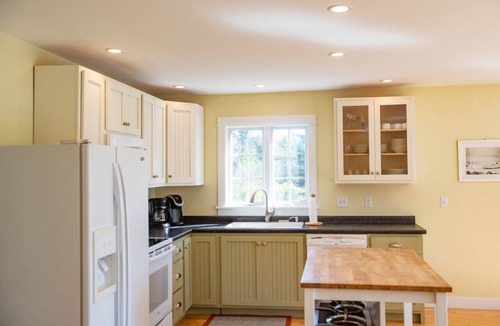 Vinalhaven House | Creeds Cove Cottage on the Reach-Water Access-Deep Water Mooring Available