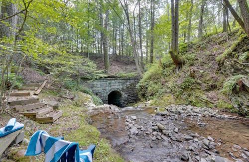 Phillipsport House | Creek Dips & S’mores: Catskills Gem