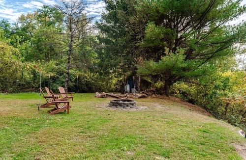 Jefferson Heights House | Creekview Catskill Lodge w/Canoes & Mtn Views