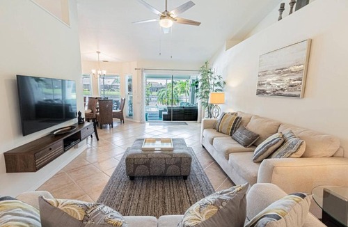 Crown Pointe House | Crown Pointe- Harrogate Ct.