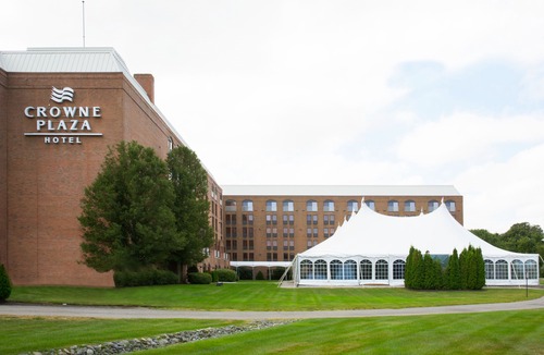 Warwick Hotel | Crowne Plaza Providence-Warwick Airport, an Ihg Hotel