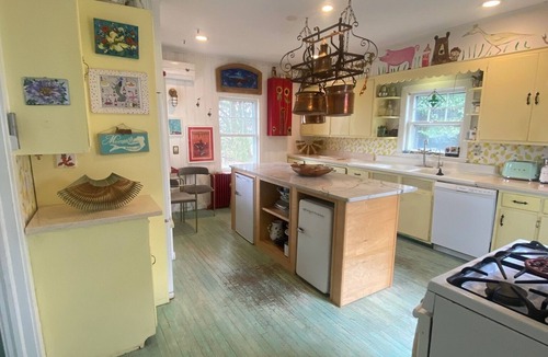 Cutchogue House | Cutchogue Farmhouse Estate with hot tub and gardens, walk to beach & vineyards