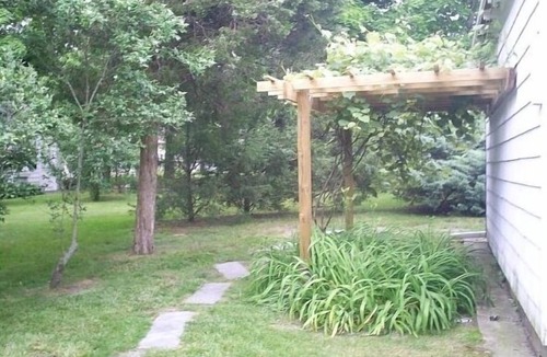 Southold Cottage | Cute Cottage Apartment Near town, beaches and vineyards