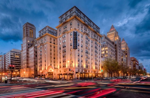 Logan Circle Apartment | DC King Room – Luxe Comfort & Prime Location