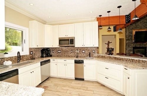 Swanton House | Deep Creek Ski Boat Golf Fish/private indoor-pool hot-tub enhanced cancel policy