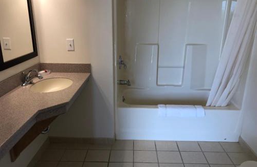 Owego Hotel | DEEPWELL MOTEL