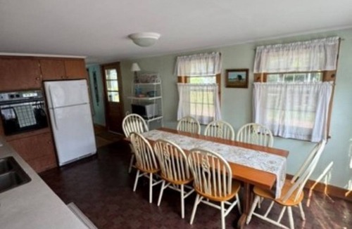 Biddeford Pool Cottage | Delightful 3-bedroom cottage in charming Biddeford Pool/Fortunes Rocks Maine.