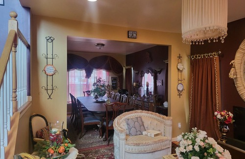 Huntington Station House | Delightful 5-bedroom house with AC in Dix Hills NY 11746