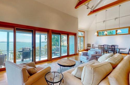 Isle of Springs House | Delightful oceanfront home with amazing views, wrap-around deck & two fireplaces