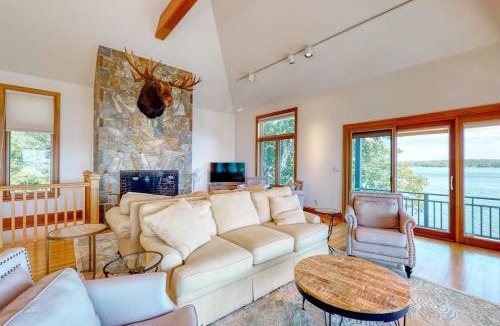 Isle of Springs House | Delightful oceanfront home with amazing views, wrap-around deck & two fireplaces