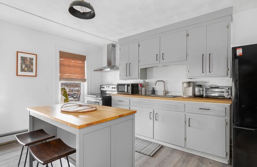 Warren Apartment | Designer Apartment in Historic Downtown Warren