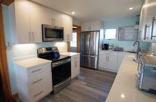Camp Ellis House | Direct Oceanfront/Beachfront Home in Saco, ME. Family Retreat sleeps 19