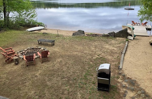 Conway Cabin | Direct Waterfront Log Cabin, Sweeping Mt Views, Sunsets, Fire-pit, Boats, Hiking
