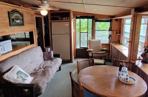 Frontenac Cabin | Discover Melody Lodge, Ontario's Best-Kept Secret Where Tranquil Nature, Adventure, and Comfort Await.