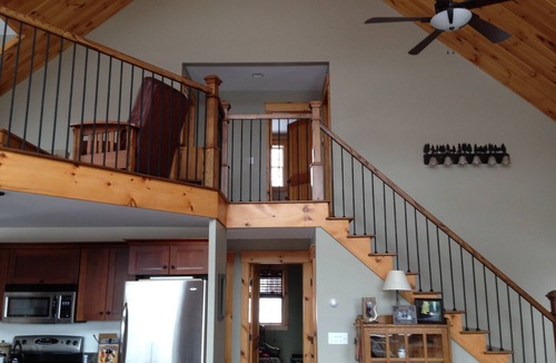 Whitefield House | Discover tranquility in the White Mountains, your perfect 3-bed retreat
