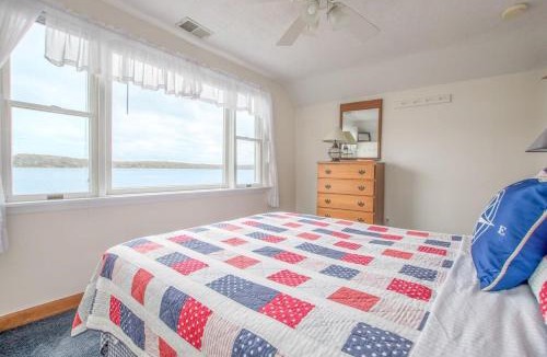 Eastham House | Dog Friend Waterfront Home