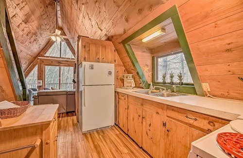 Wardsboro House | Dog-friendly chalet cabin with valley view, deck, and private hot tub