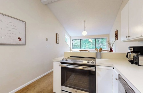 Campton Condo | Dog-friendly condo with 4 pools, pickleball, gym, sauna, tennis, game room, BBQ