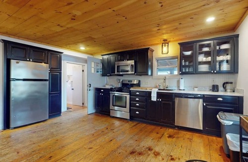 Mount Holly House | Dog-friendly getaway with mountain views, games, & deck - near skiing & trails