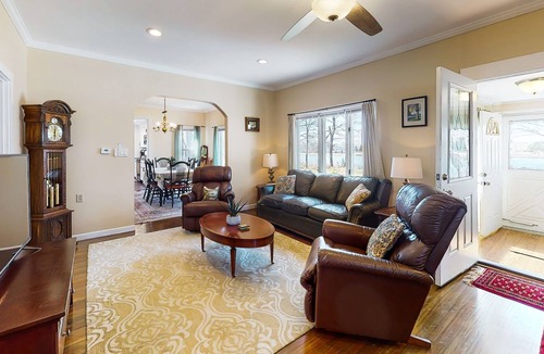 East Wareham House | Dog-friendly, waterfront home with gorgeous bay view - walk to beaches/town