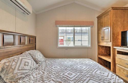 Pleasant Mount House | Dosanko Cottage & Andalusian Suite At Equestrian House