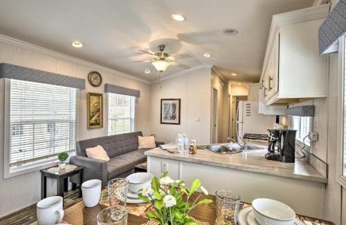 Pleasant Mount House | Dosanko Cottage & Fjord Suite At Equestrian House