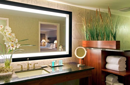Fairlawn Hotel | DoubleTree by Hilton Akron Fairlawn