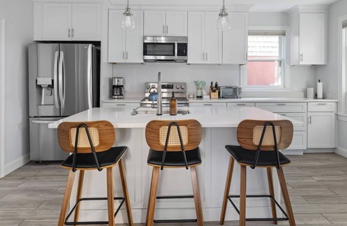 Yachting Village House | Downtown Charming Retreat Newport