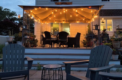 Mystic House | Downtown Mystic Waterfront Oasis