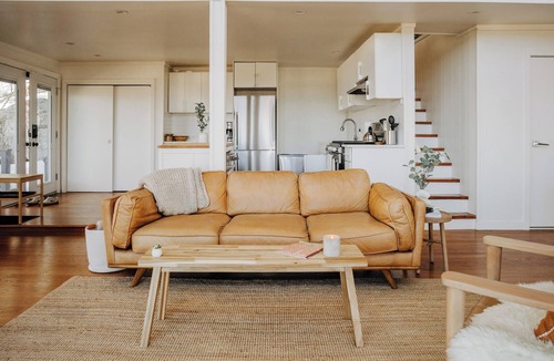 Parksville House | Dreamy Catskills mountain getaway w/yoga studio