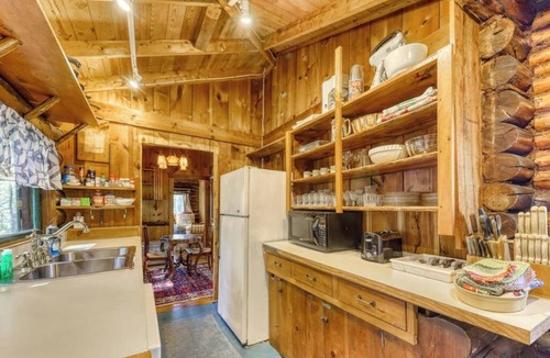 Boothbay Harbor Cabin | Dreamy Wooded Cabin W/Spacious Deck, Free WiFi, Secluded Location & More