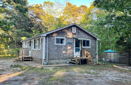 North Eastham Cottage | Driftwood Cottages - all 3 units