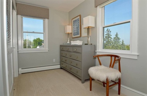 Fairhaven House | Drop Anchor on the Waterfront