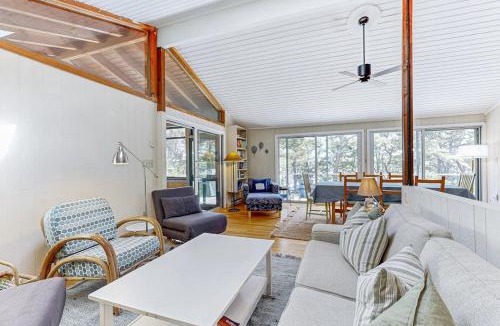 Pleasant Point House | Drummer Cove Retreat