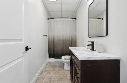 Central Business District Apartment | East 225 I Modern Studio in Downtown Rochester