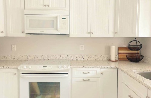 East Haddam Cottage | East Haddam Lake View Rental