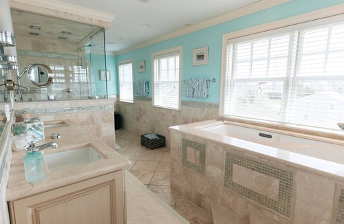 Easton's Point House | Easton Points Most Spectacular View, Luxury New Home with Cottage, 6 Bedrooms