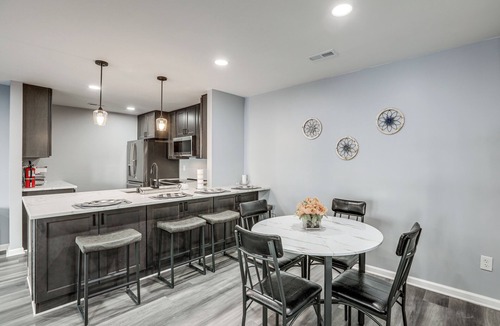 Levittown Condo | Easy Commute to Philly: Traveling Pros' Hub!