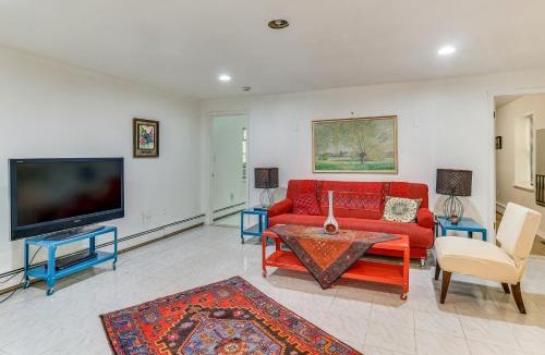 Guttenberg House | Easy NYC Commute: Guttenberg Getaway Near Parks