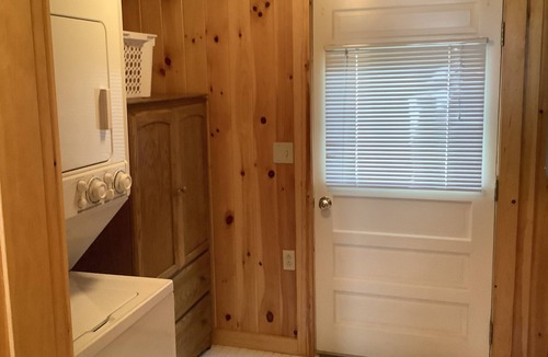 Ocean Point Cottage | Economical AND steps to the ocean, beach, beautiful wooded setting.