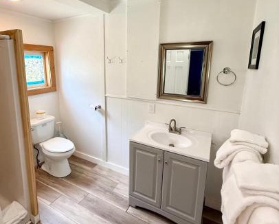 Salsbury Cove Hotel | Eden Village Motel and Cottages