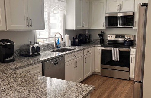 Edgartown House | Edgartown Home Sweet Home- A/C, WIFI, TOWELS, LINENS-1.5 MI TO MAIN ST