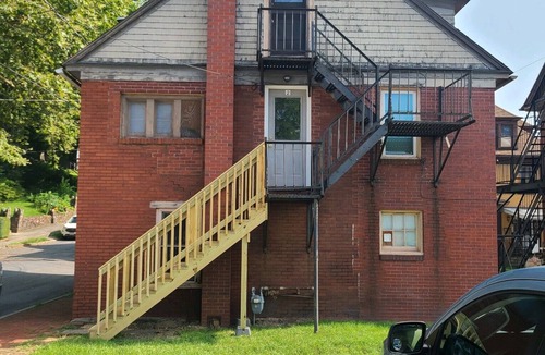 Tyrone Apartment | Efficiency Apt located between State College & Altoona Pa, minutes from I-99.